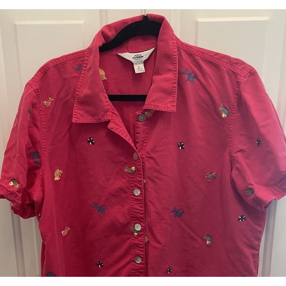 Amy K Su Embroidered Button Up Shirt Koi Fish Coral Pink Womens‎ XL